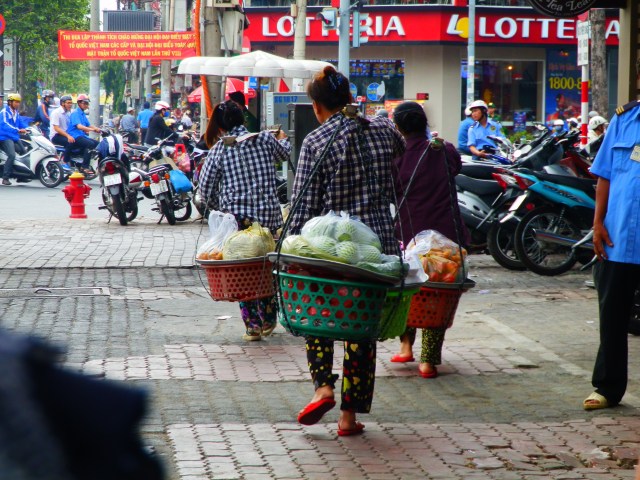 Ambulant sellers around Ho Chi Minh